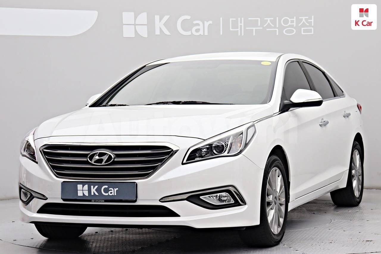 2015 HYUNDAI SONATA VIN: KMHE341DBFA019093