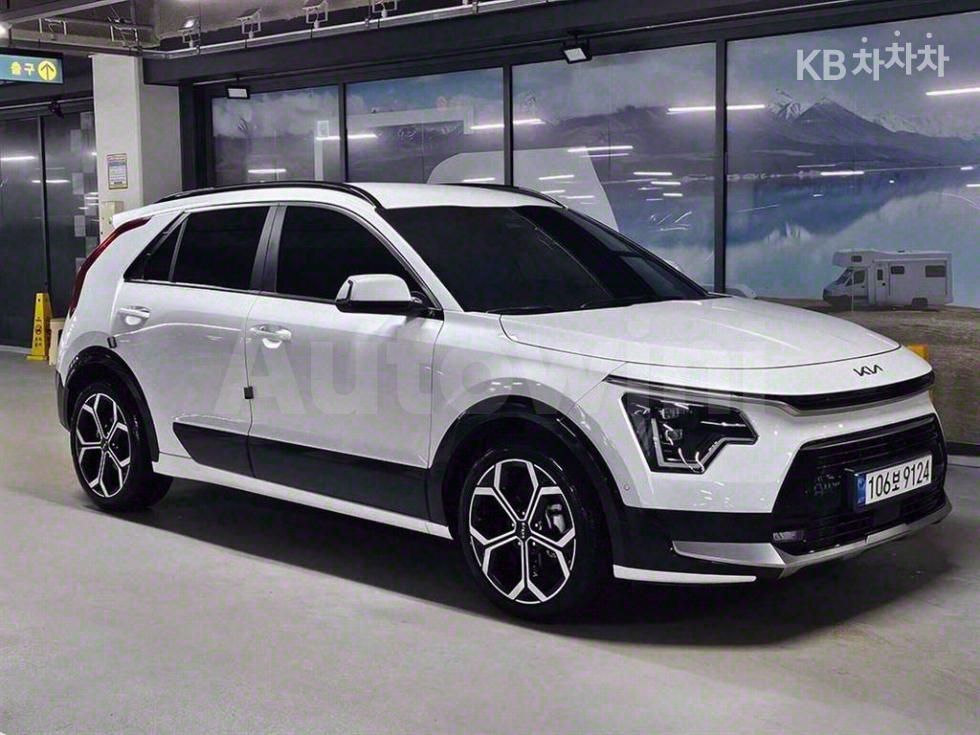 2022 KIA NIRO VIN: KNACT81EGNA007335
