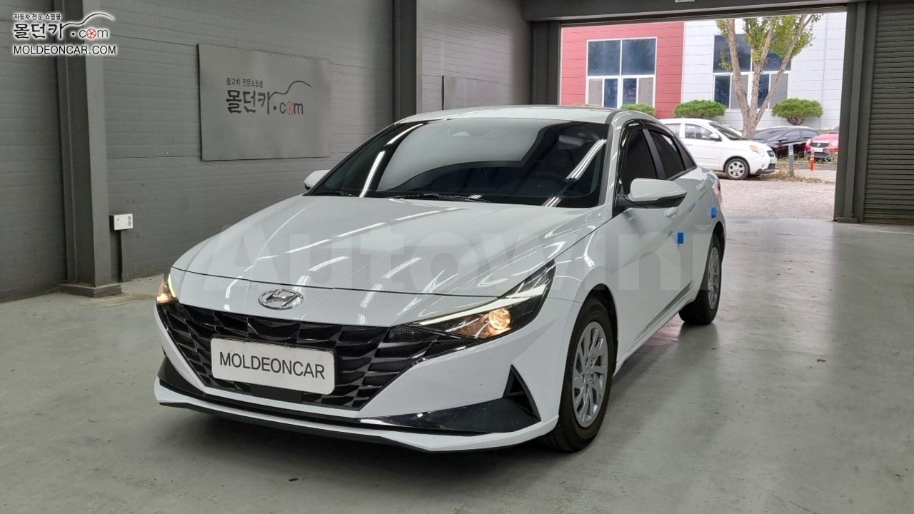 2020 HYUNDAI AVANTE VIN: KMHLL41EEMU053766