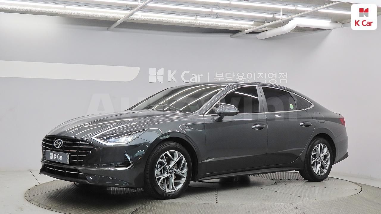 2020 HYUNDAI SONATA VIN: KMHL141EBLA001456