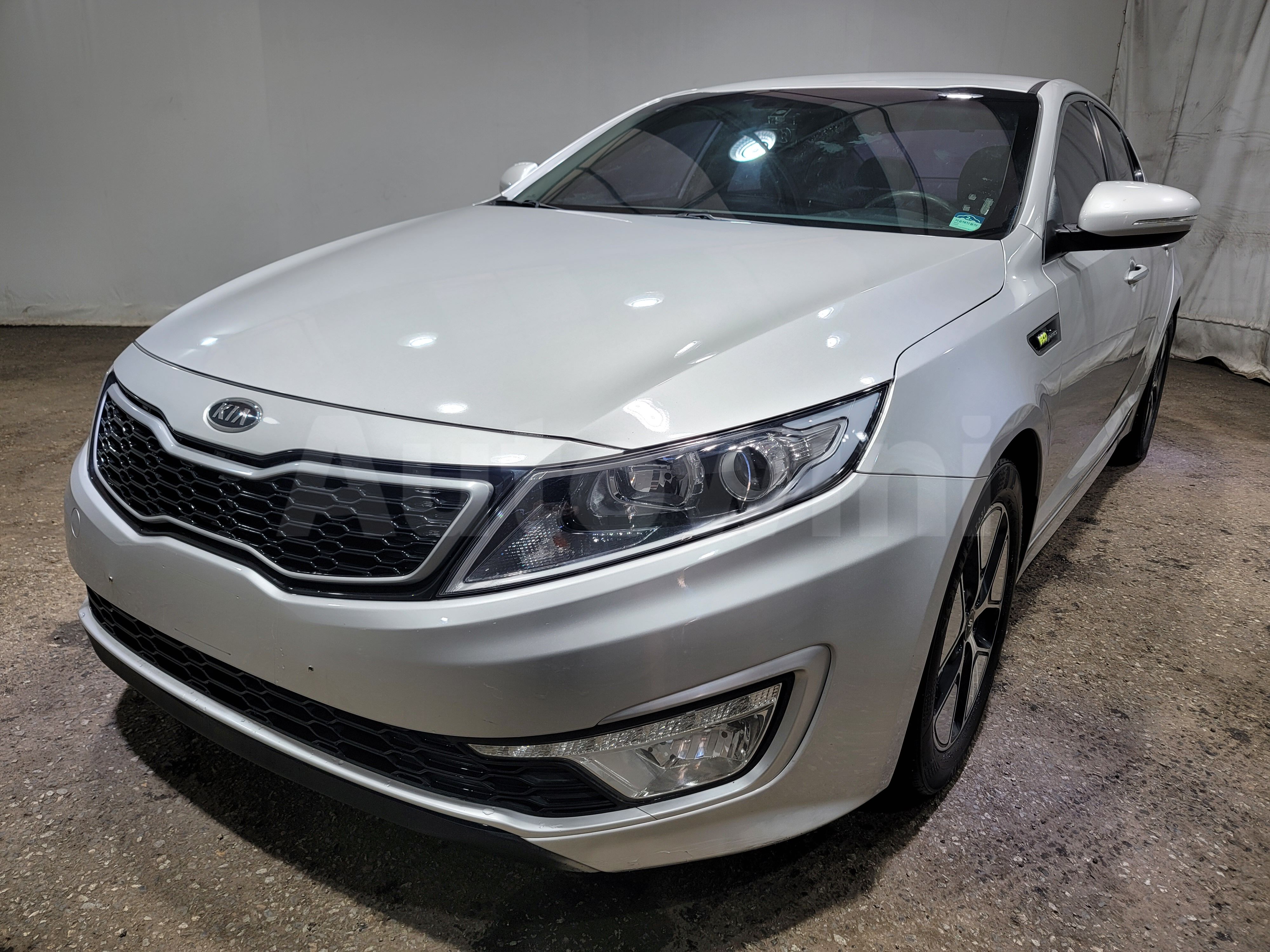 2012 KIA K5 VIN: KNAGN41CBCA001567