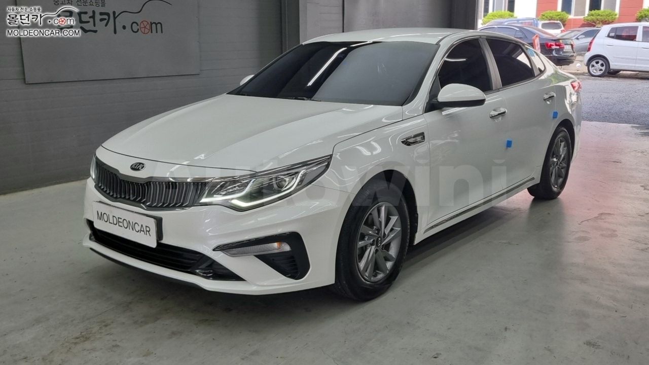 2019 KIA K5 VIN: KNAGS416BLA345811