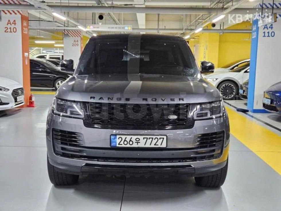 2018 LAND ROVER RANGE ROVER VIN: SALGA2BJ0JA394343
