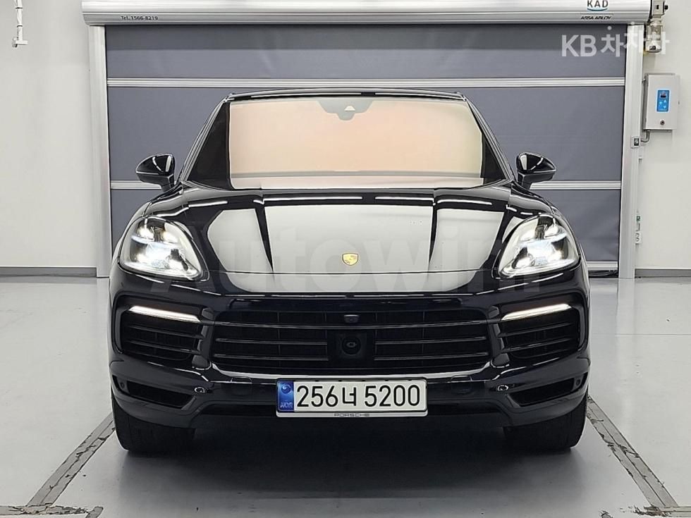 2021 PORSCHE CAYENNE VIN: WP1BE29Y8MDA71426