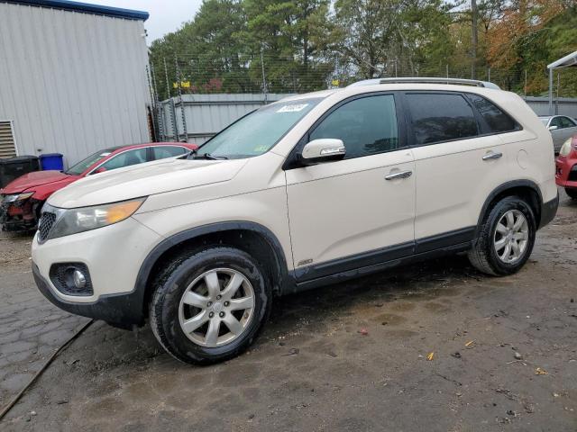 2011 KIA SORENTO VIN: 5XYKTCA13BG095658