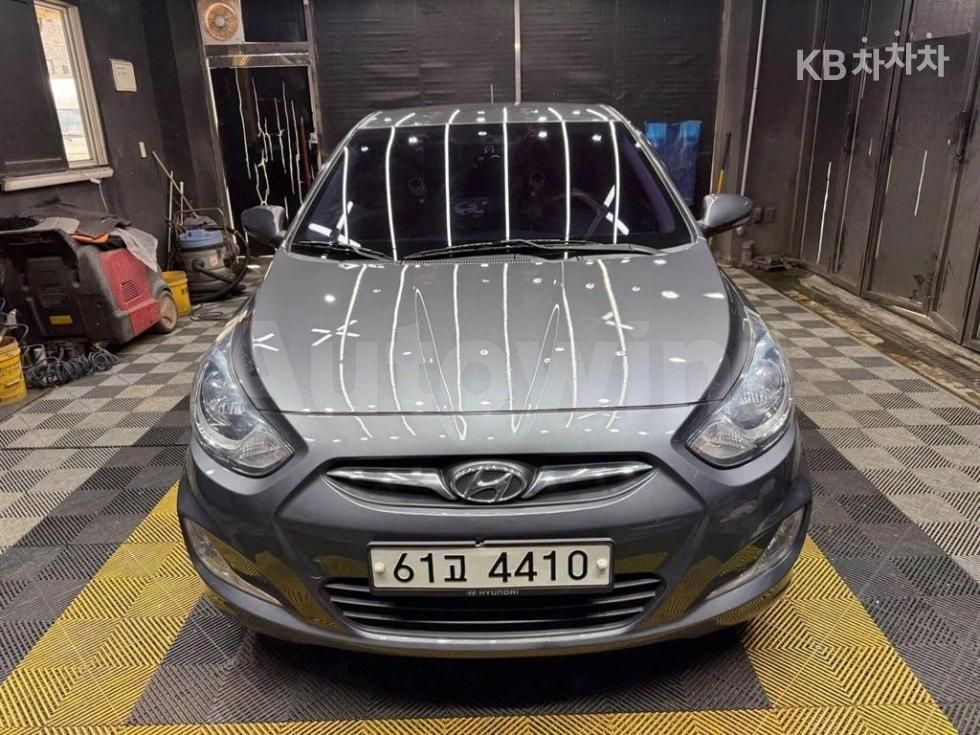 2012 HYUNDAI ACCENT VIN: KMHCT51CBCU070391