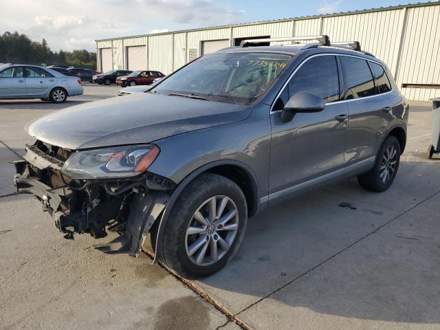 2014 VOLKSWAGEN TOUAREG V6 VIN: WVGEF9BP7ED004898