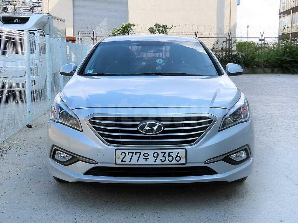 2016 HYUNDAI SONATA VIN: KMHE341DBGA217180