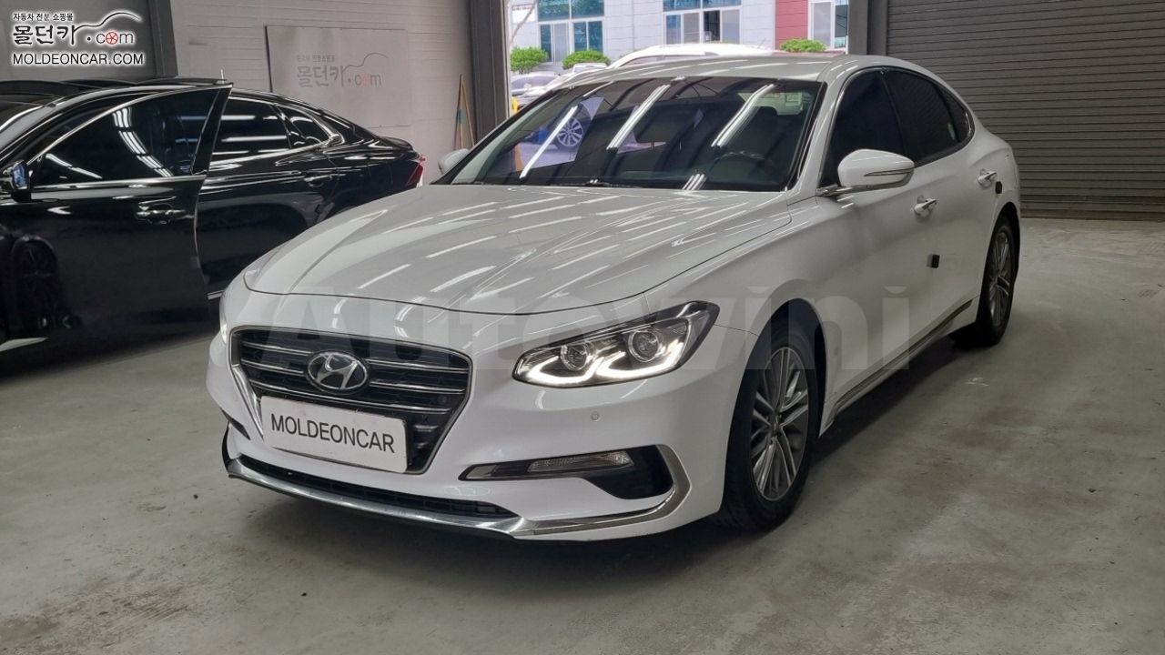 2018 HYUNDAI GRANDEUR VIN: KMHF141CBJA134349
