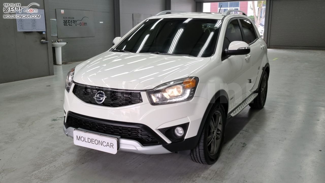 2014 KGM (SSANGYONG) KORANDO VIN: KPBBA3AK1EP157868