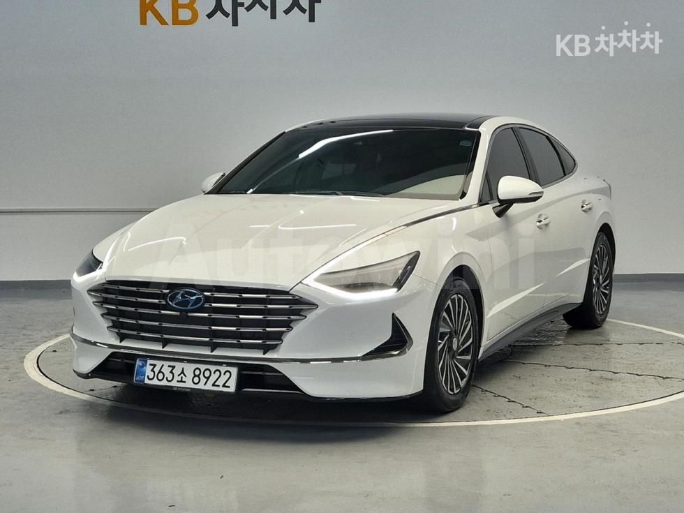 2021 HYUNDAI SONATA VIN: KMHL341JBMA017236