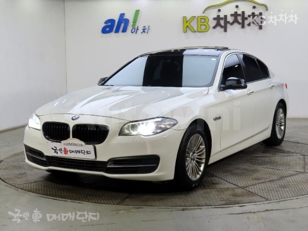 2014 BMW 5 SERIES VIN: WBA5B9102ED569884