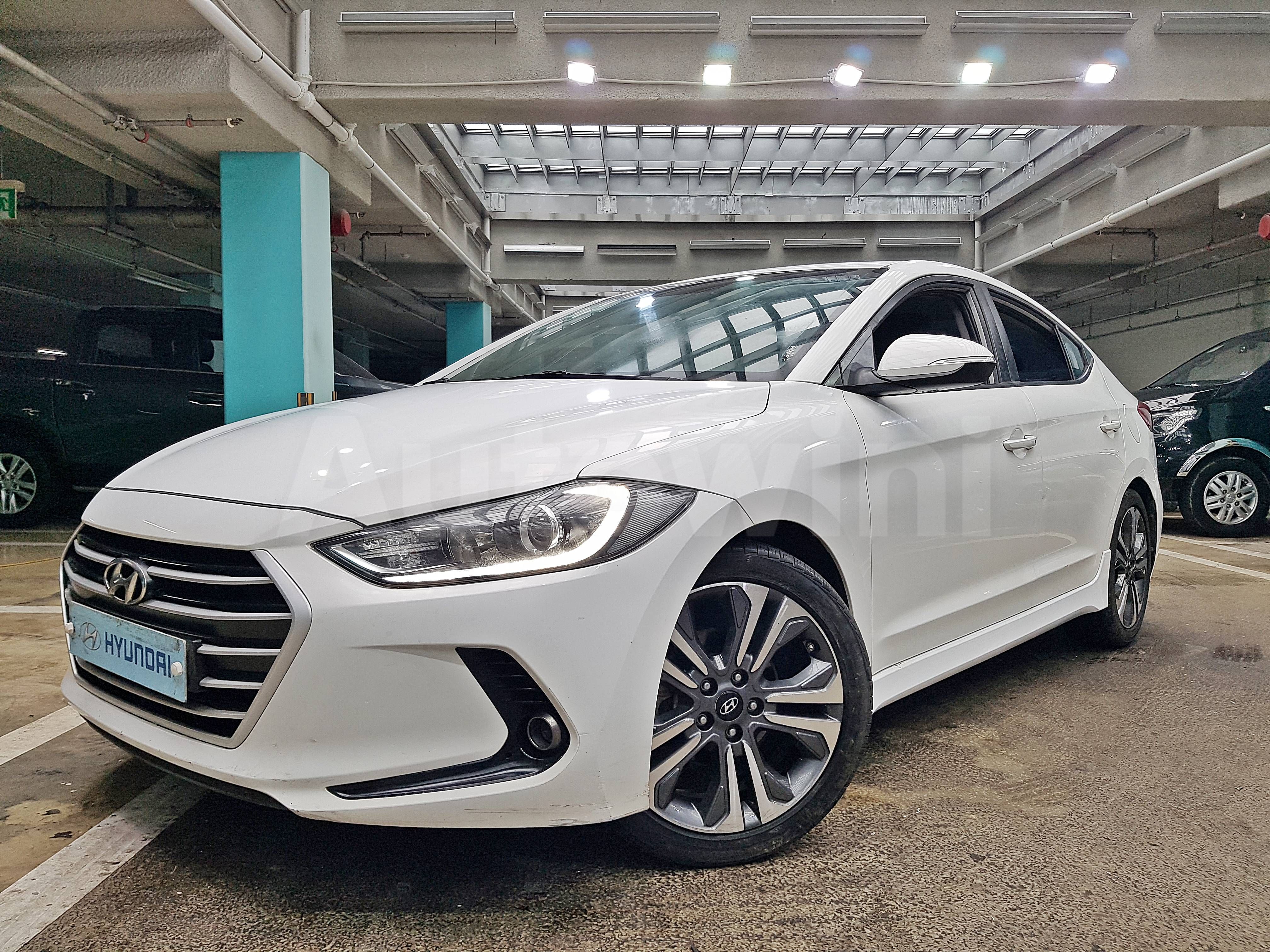 2017 HYUNDAI AVANTE VIN: KMHD741DBHU301829