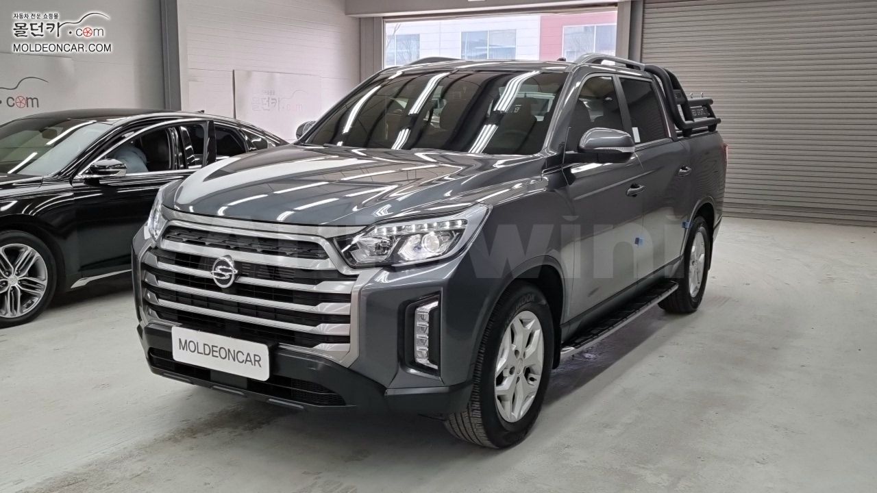 2021 KGM (SSANGYONG) REXTON VIN: KPADA4AE1MP156504