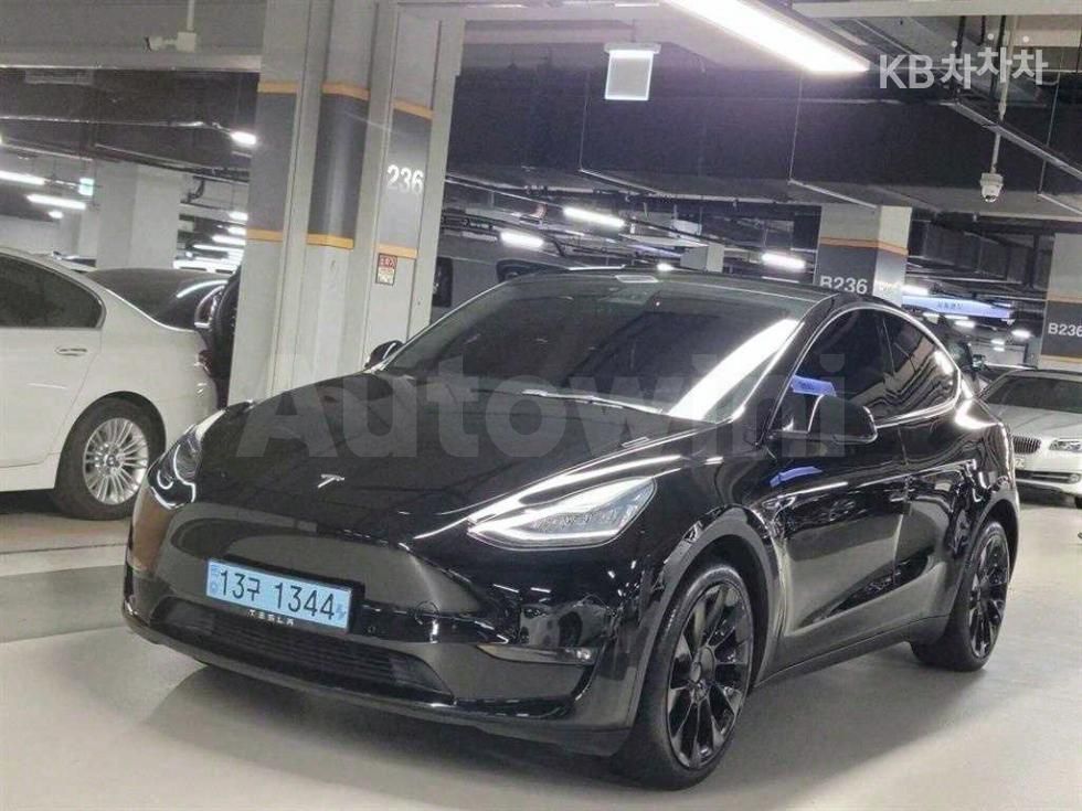 2021 TESLA MODEL Y VIN: 5YJYGDEE5MF227296