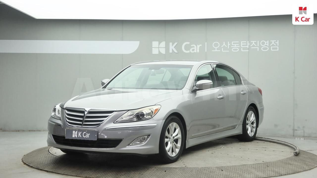 2012 HYUNDAI GENESIS VIN: KMHGC4DD4CU180327