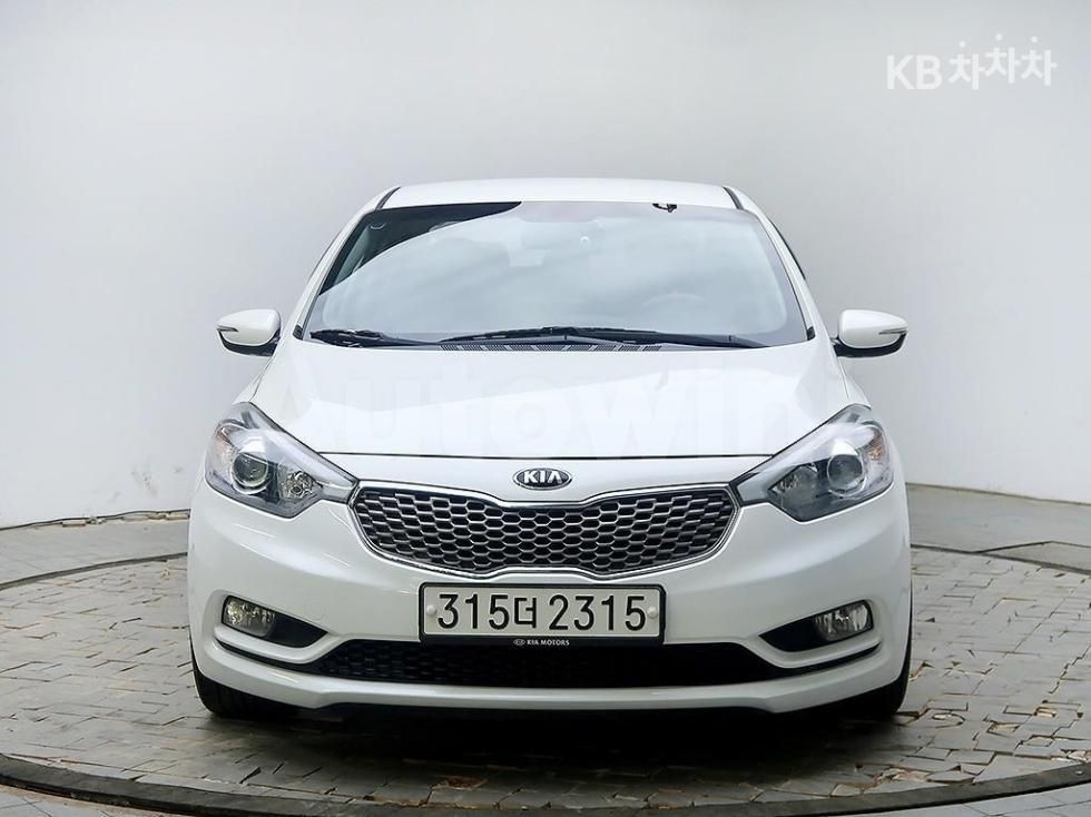 2013 KIA K3 VIN: KNAFK412BDA820128