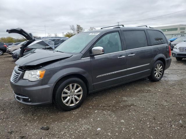 2015 CHRYSLER TOWN & COU VIN: 2C4RC1GG6FR754946