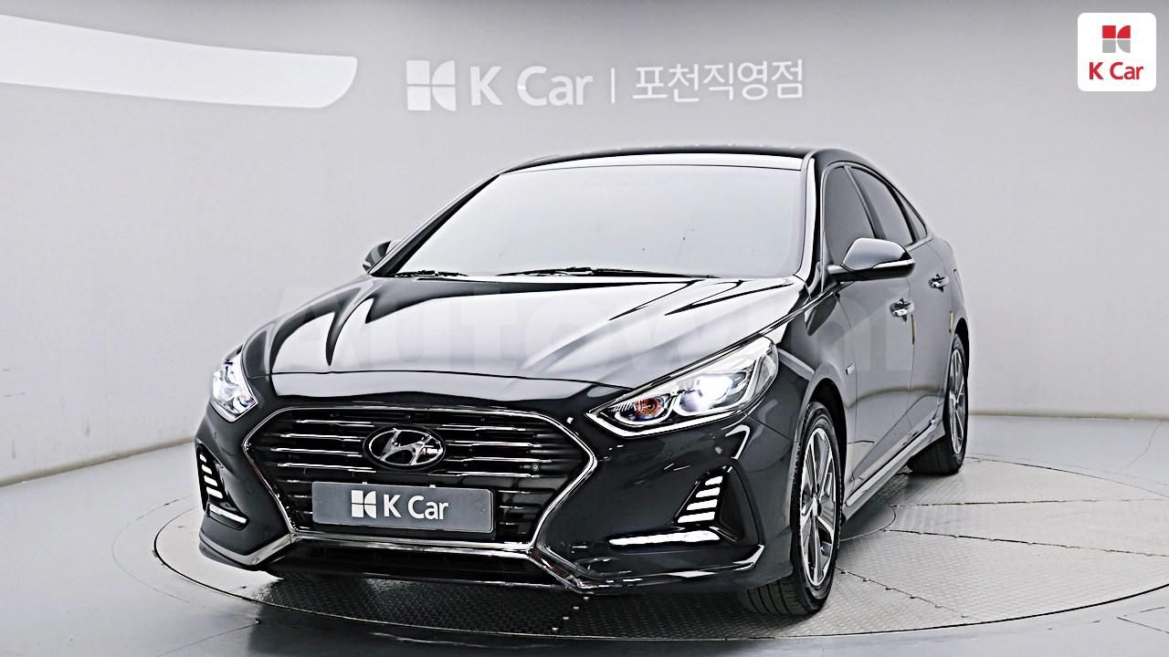 2019 HYUNDAI SONATA VIN: KMHE3413BKA090543