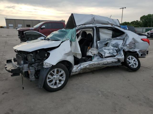 2018 NISSAN VERSA S VIN: 3N1CN7APXJL833055