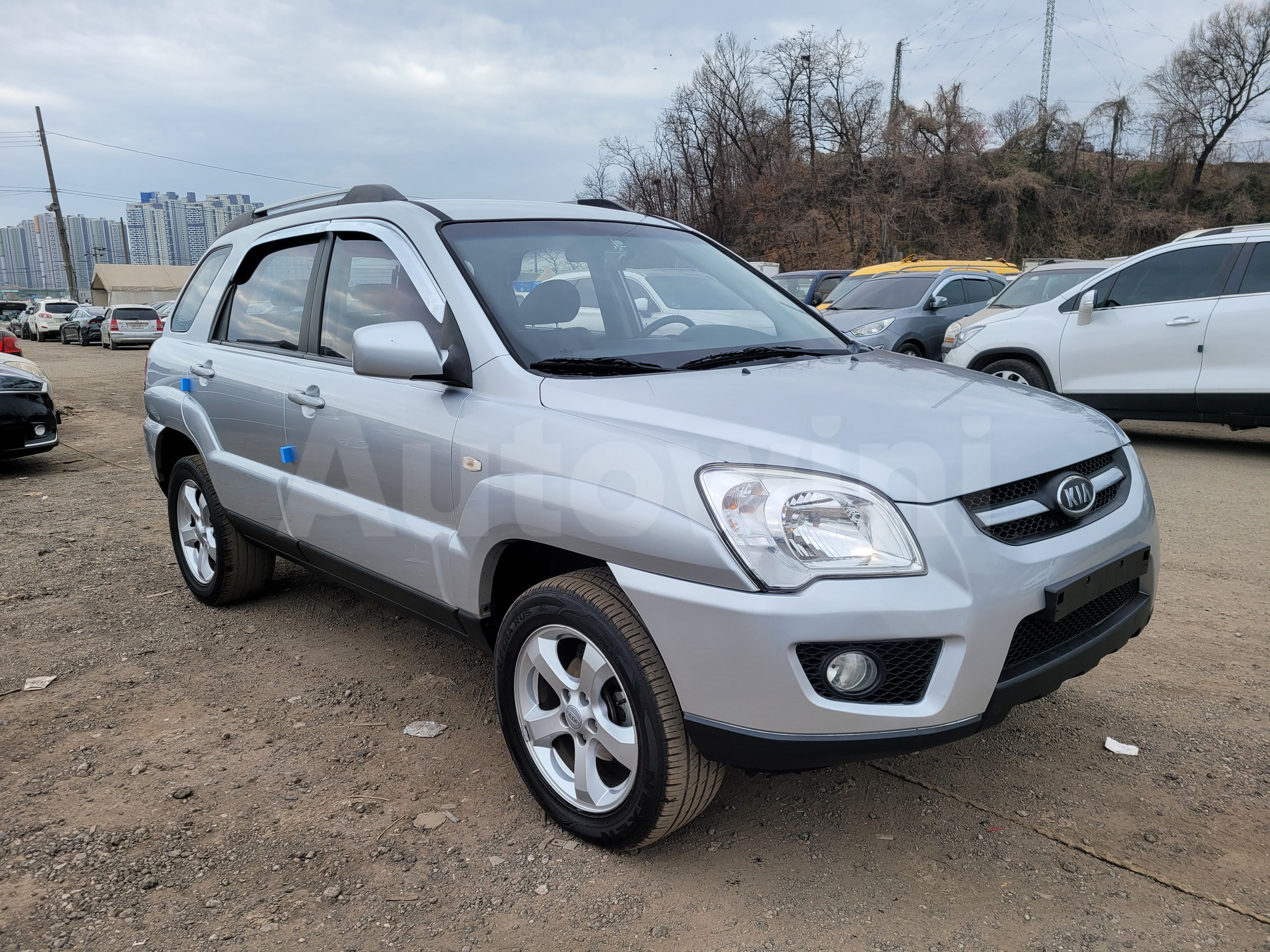 2010 KIA SPORTAGE VIN: KNAKG815BAK725231