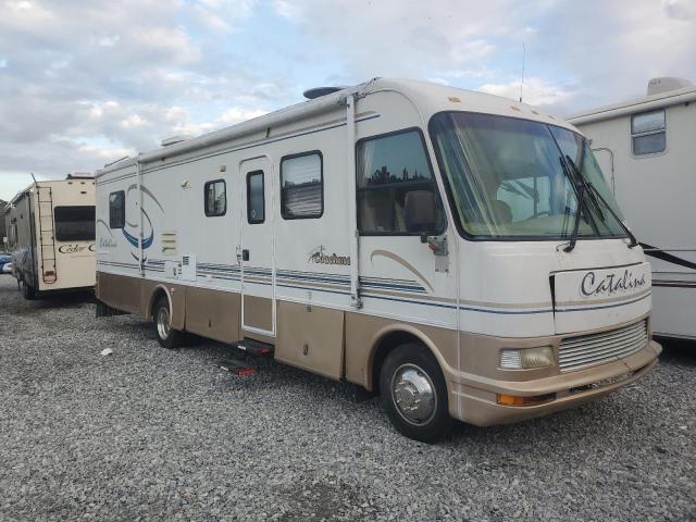 2000 COACH CATALINA VIN: 3FCNF53S3XJA28088