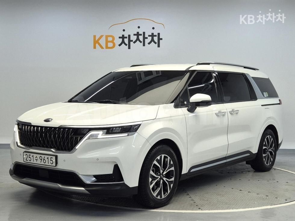 2021 KIA CARNIVAL VIN: KNANC81BBMS013777