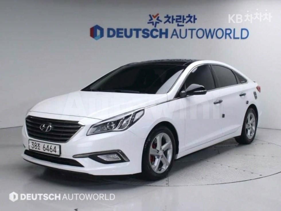 2015 HYUNDAI SONATA VIN: KMHE341CBFA044784