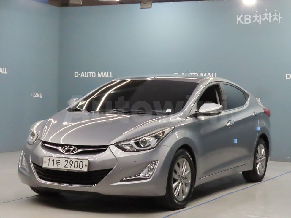 2015 HYUNDAI AVANTE VIN: KMHDG41DBFU458603