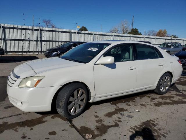 2005 TOYOTA AVALON XL VIN: 4T1BK36B55U016400