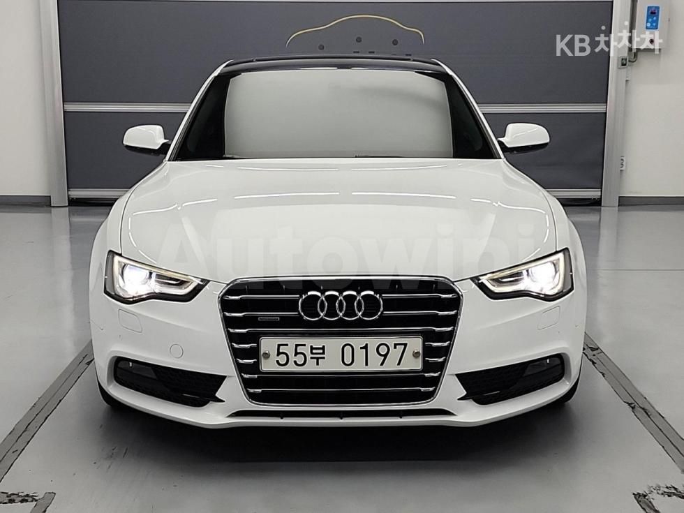 2016 AUDI A5 VIN: WAUZZZ8T4GA032676