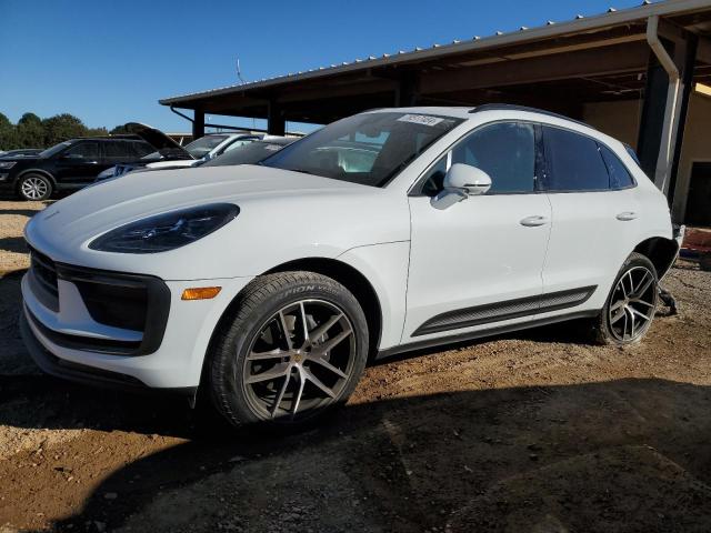 2024 PORSCHE MACAN BASE VIN: WP1AA2A54RLB21146