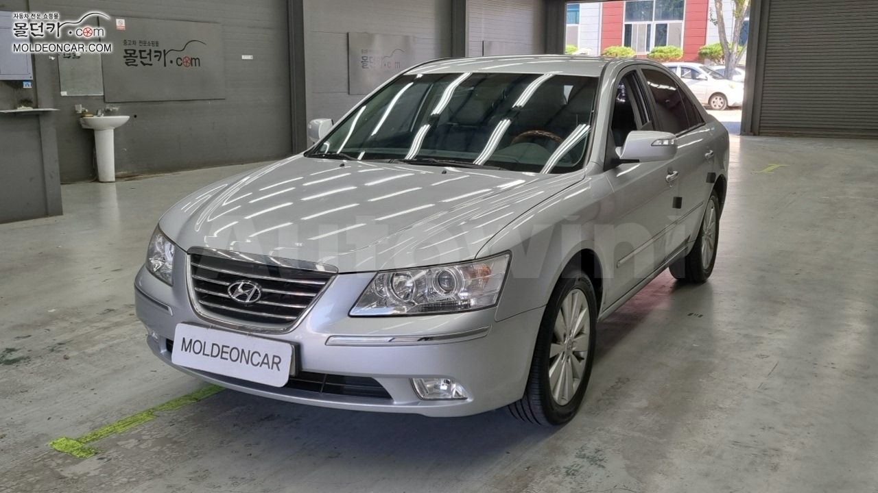 2009 HYUNDAI SONATA VIN: KMHEU41ABAA749558