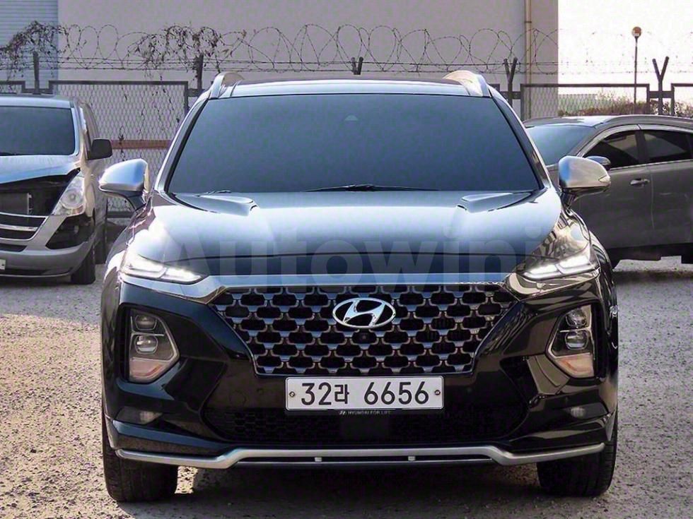 2019 HYUNDAI SANTAFE VIN: KMHS581CDKU129184
