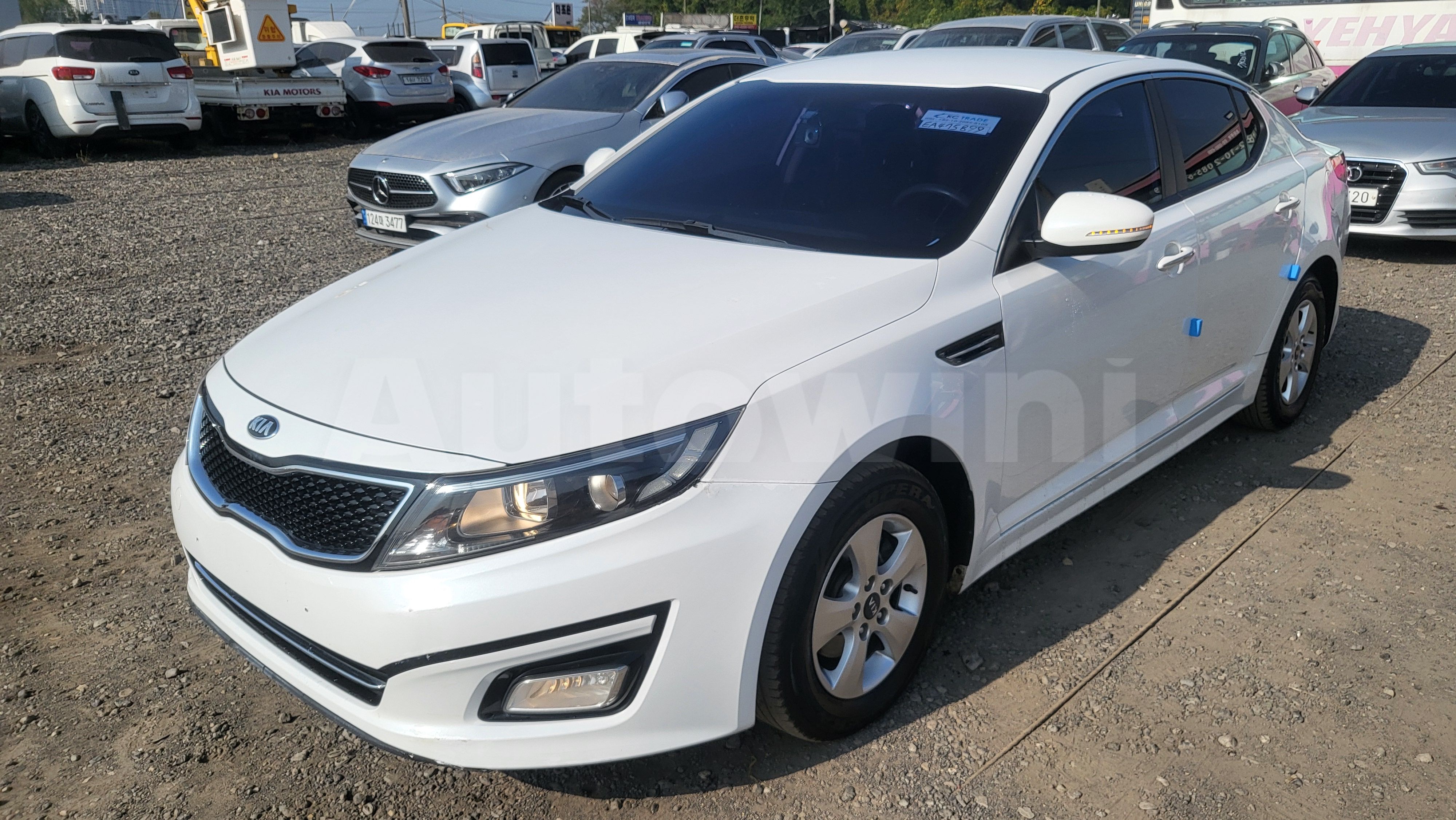 2014 KIA K5 VIN: KNAGN418BEA475899