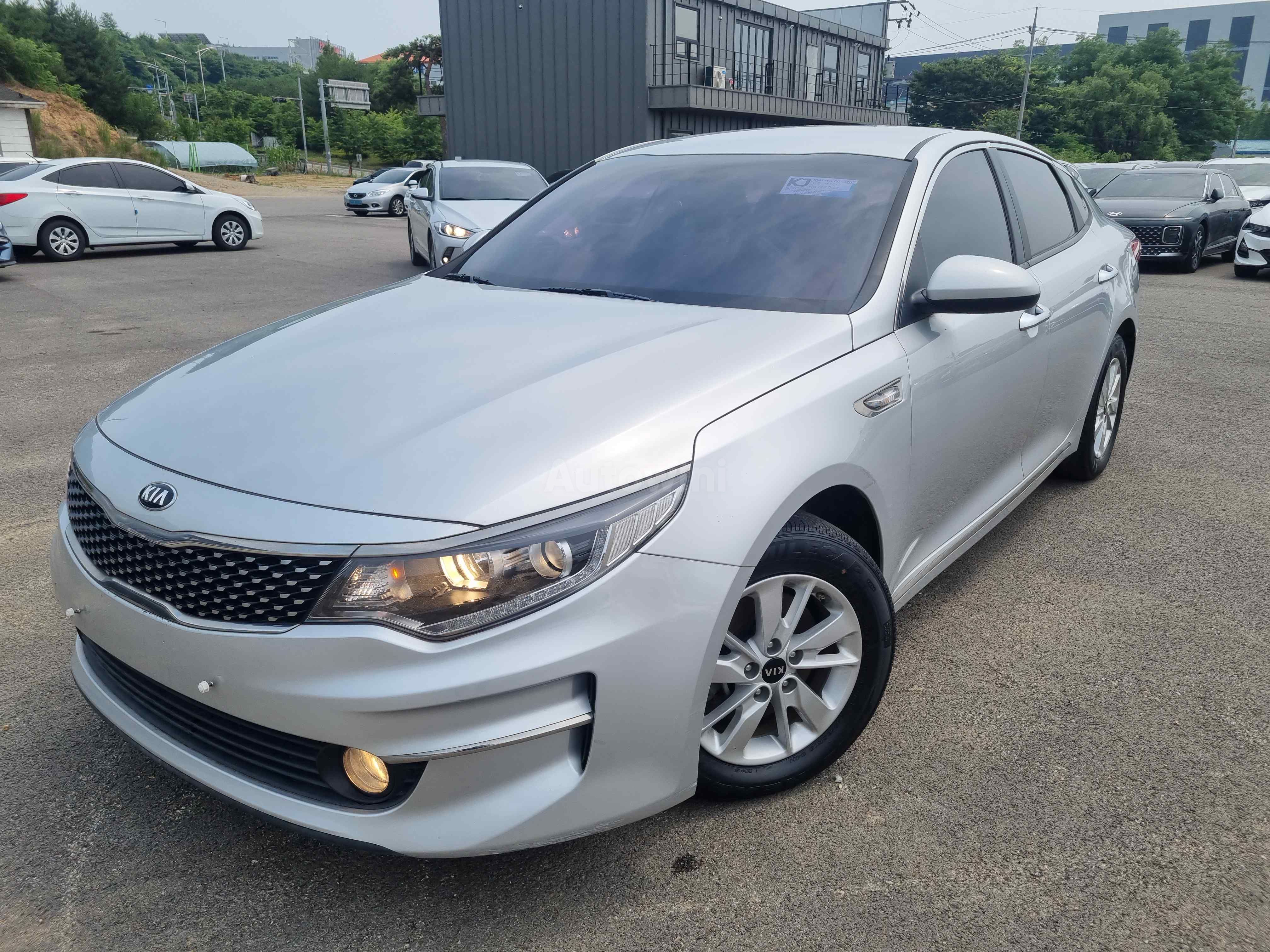 2017 KIA K5 VIN: KNAGS415GHA122702