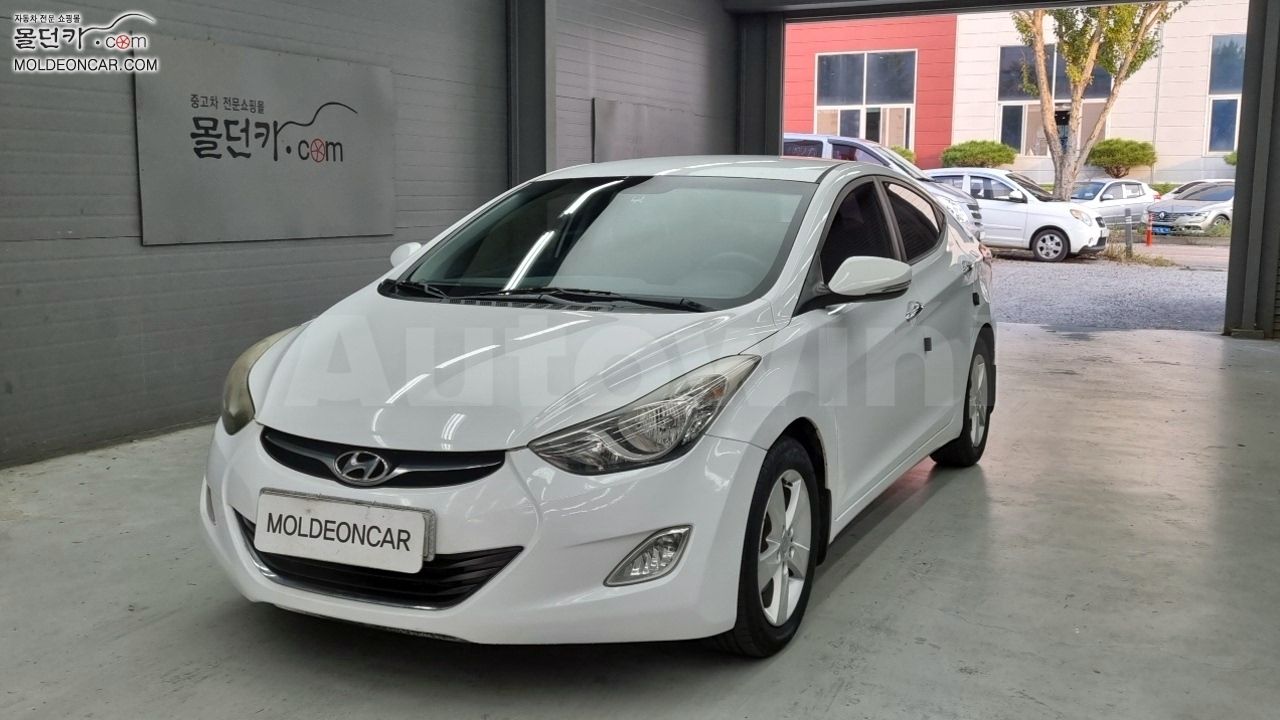 2010 HYUNDAI AVANTE VIN: KMHDG41DBBU019273