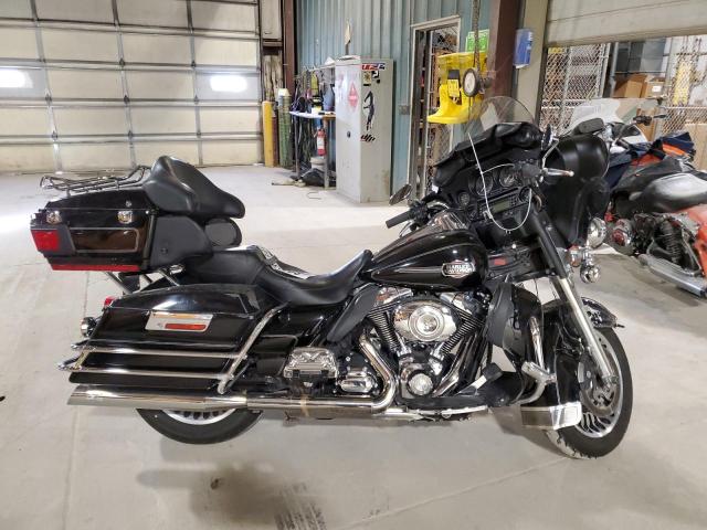2010 HARLEY-DAVIDSON FLHTCU VIN: 1HD1FC416AB656120
