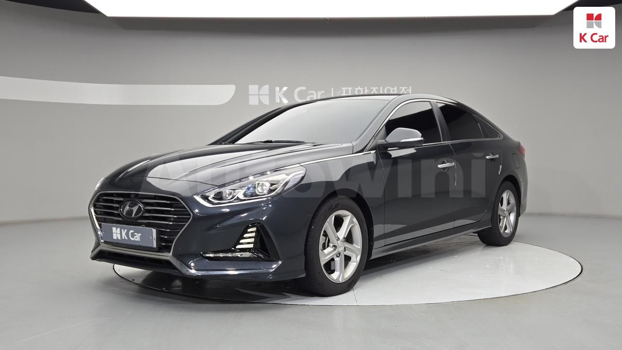 2018 HYUNDAI SONATA VIN: KMHE341CBJA408977