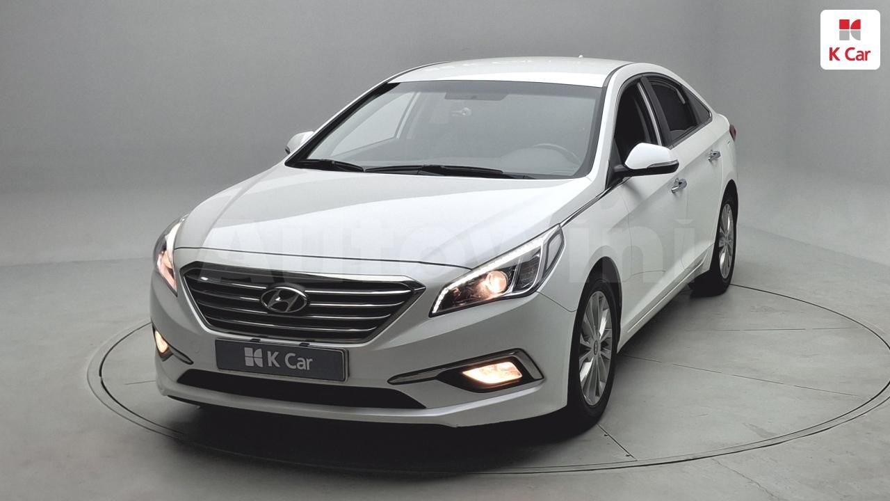 2016 HYUNDAI SONATA VIN: KMHE341CBGA211625