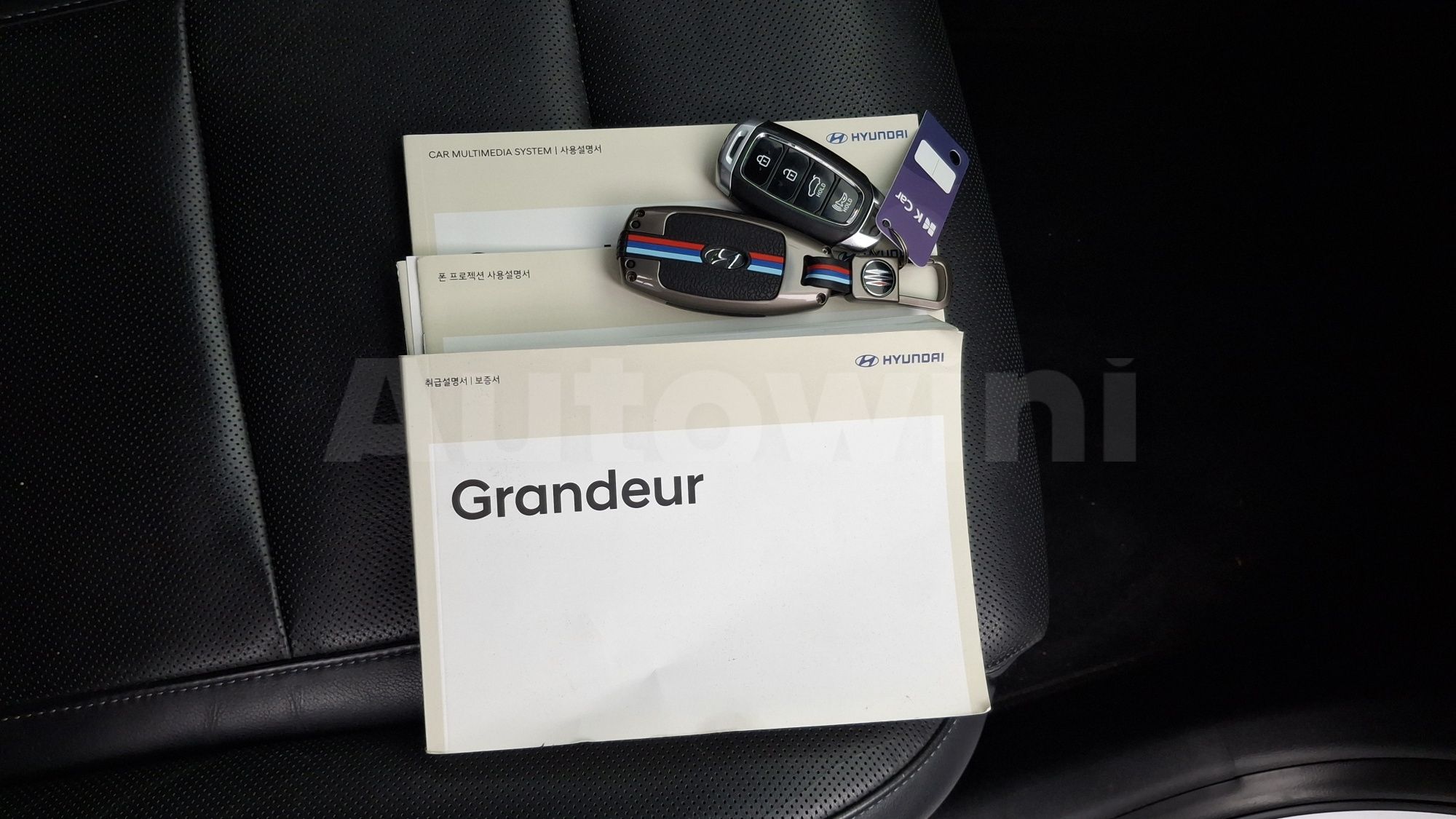 2017 HYUNDAI GRANDEUR VIN: KMHF241EBHA003899