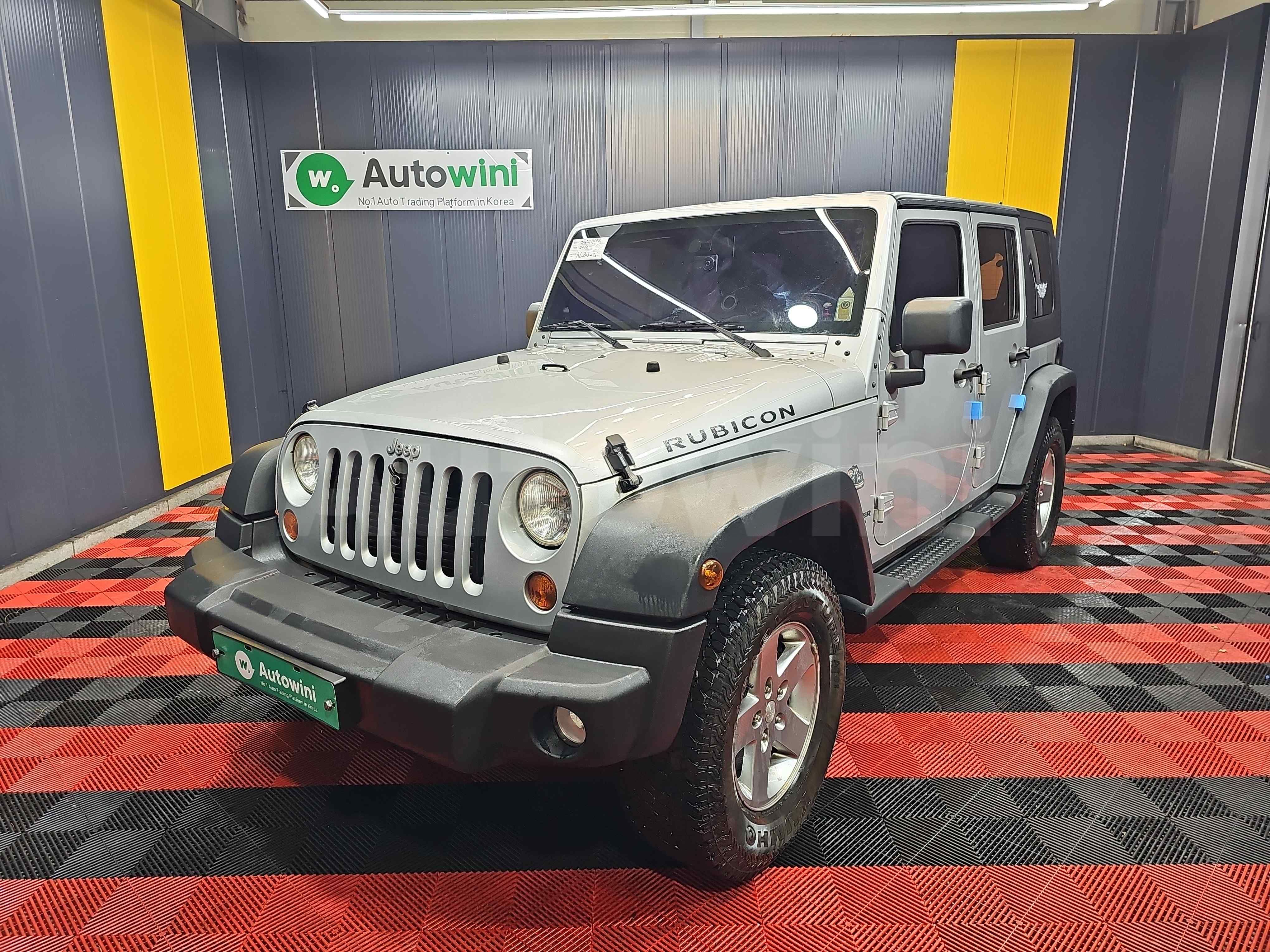 2010 JEEP WRANGLER / VIN: 1J4BA6H53AL205296