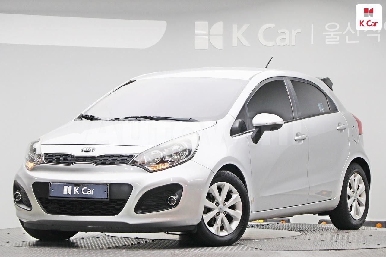 2014 KIA PRIDE VIN: KNADN513BES943018
