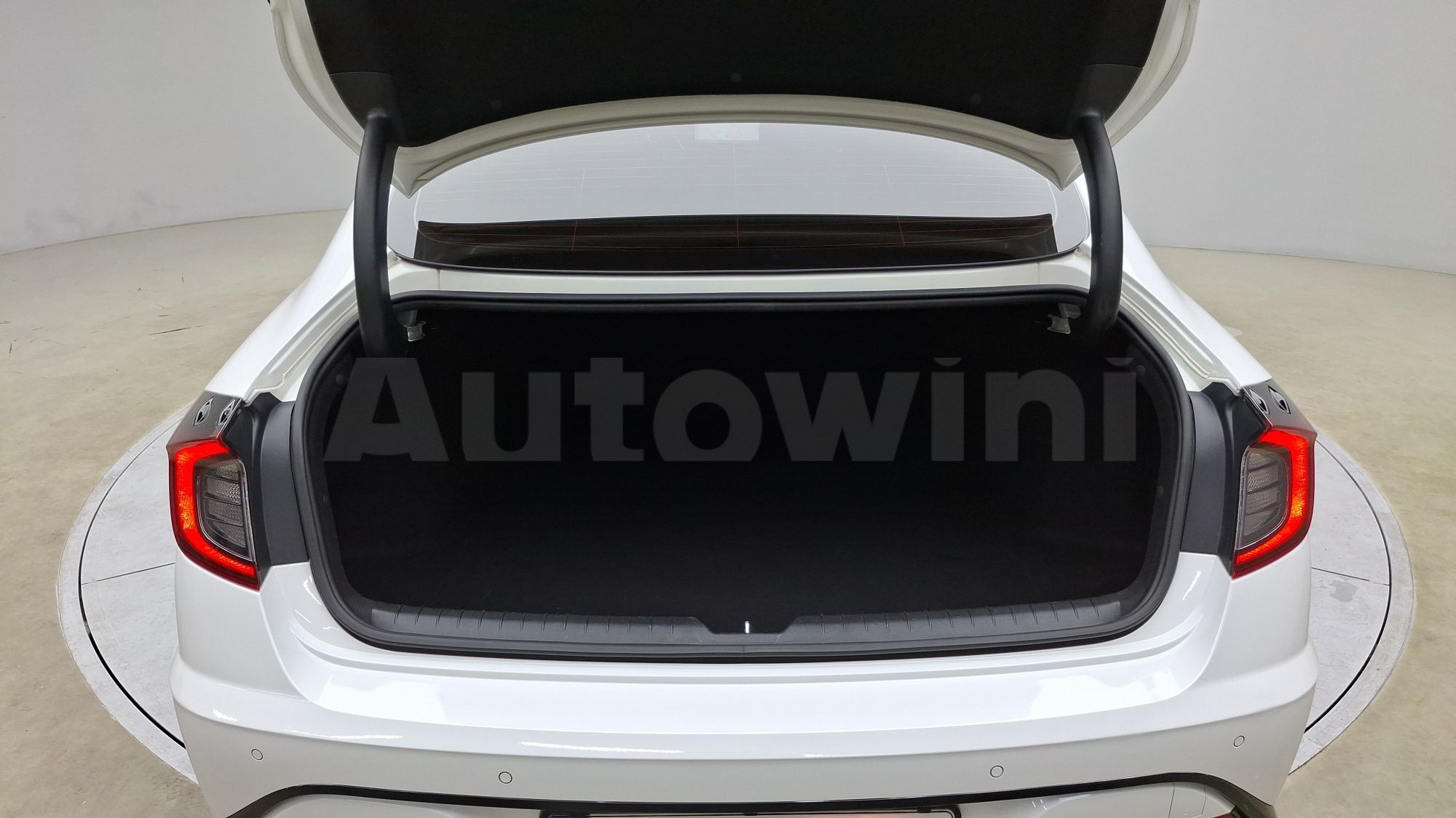 2021 HYUNDAI SONATA VIN: KMHL241JBMA021877