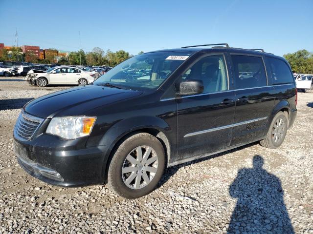2015 CHRYSLER TOWN & COU VIN: 2C4RC1BG5FR554292