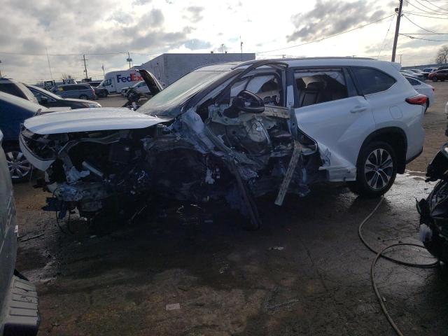 2022 TOYOTA HIGHLANDER VIN: 5TDGZRBH9NS241345