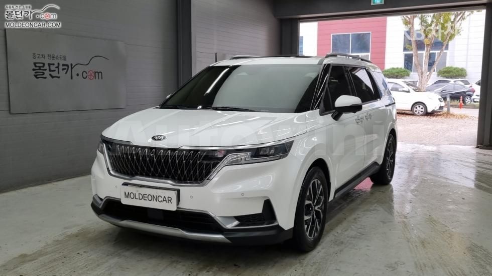 2021 KIA CARNIVAL VIN: KNANC81BBMS014647