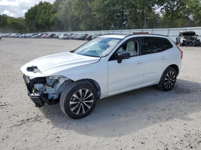 2024 VOLVO XC60 PLUS VIN: YV4L12RL2R1823858
