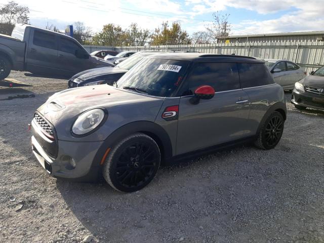 2015 MINI COOPER S VIN: WMWXP7C59F2A34008