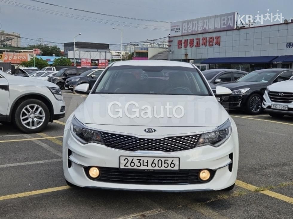 2018 KIA K5 VIN: KNAGS416BJA202371